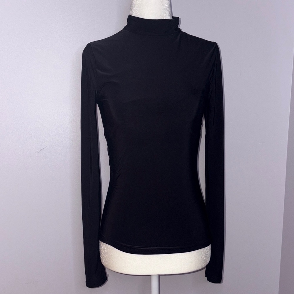 Haley & June Fitted long sleeve top